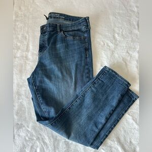 Gap Women's Girlfriend Blue Jeans Size 16
